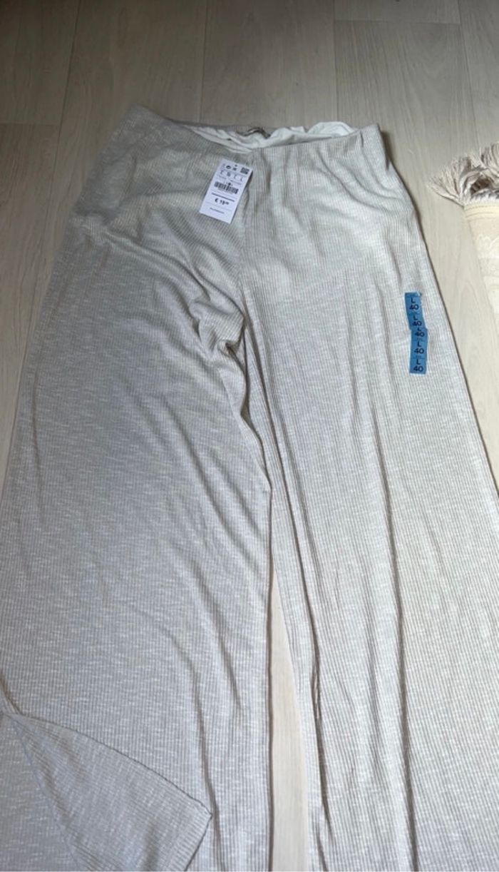 Pantalon d’été Pull & Bear - photo numéro 4
