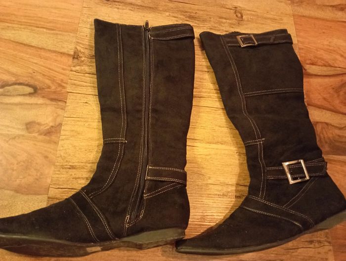 Bottes effet velours noir