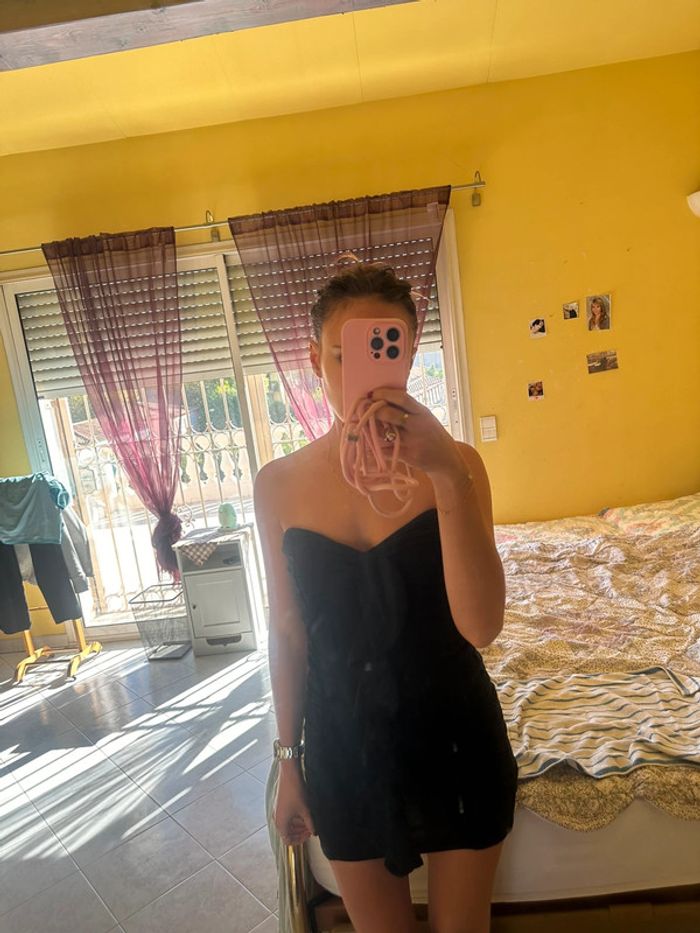 Robe noire bustier - photo numéro 9