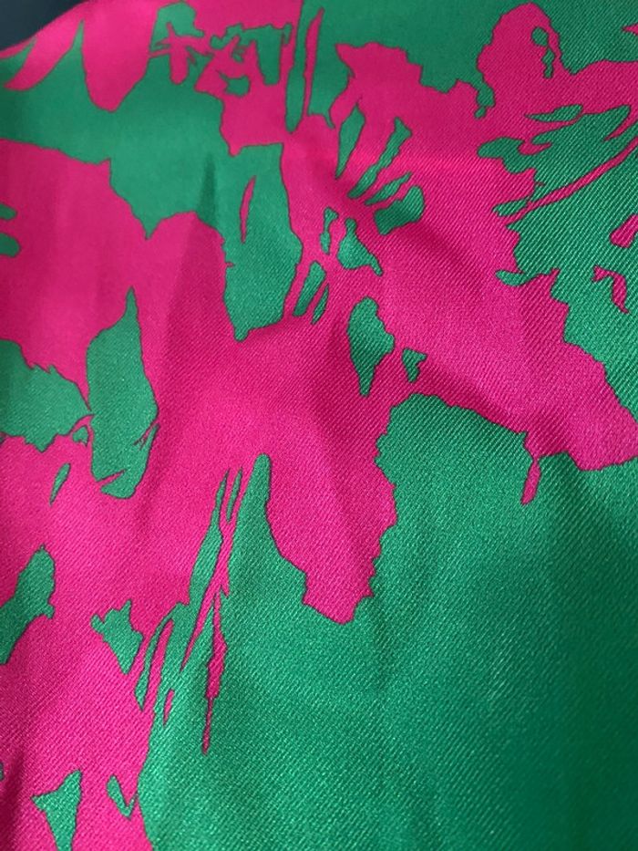 Robe longue neuve étiquetée TU - photo numéro 3