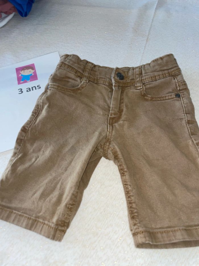 Short Jean, Tao, trois ans