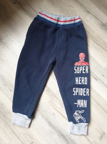 Jogging spiderman
