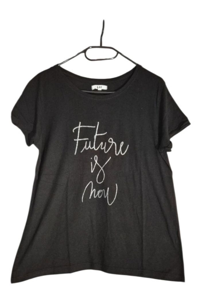 Tee shirt