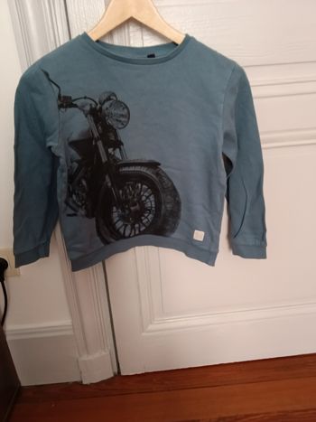 Sweat Kiabi bleu et noir
