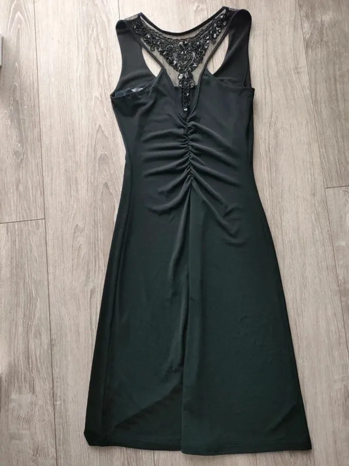 Petite Robe Noire - photo numéro 2