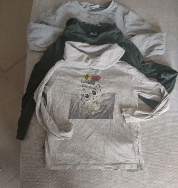 Lot manches longues 8 ans - photo numéro 3