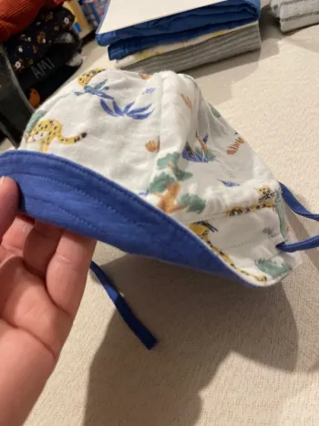 Chapeau catimini 44 cm neuf