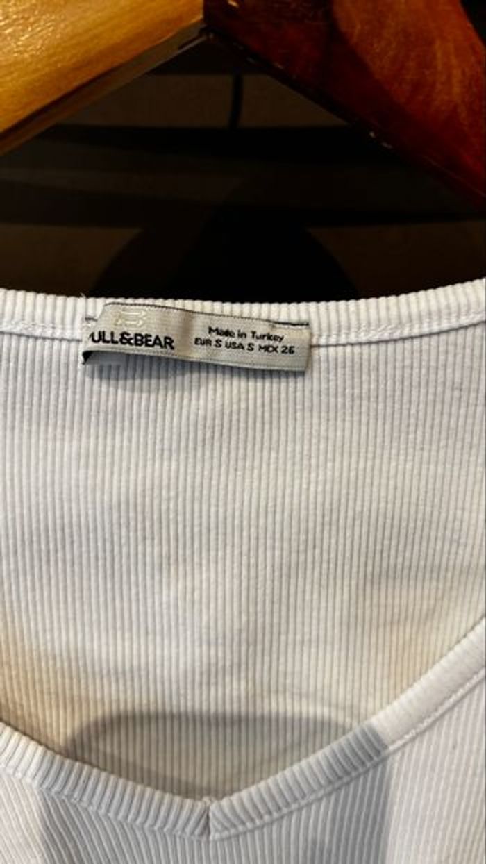Top PULL & BEAR Taille S - photo numéro 2