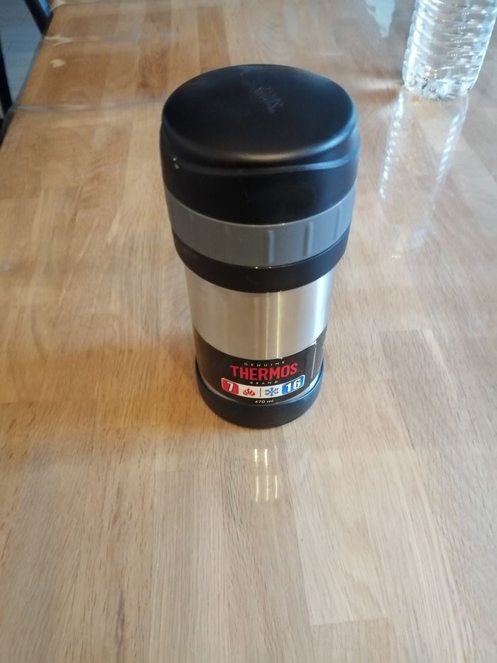 Thermos