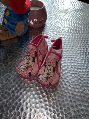 Chausson Minnie rose p22