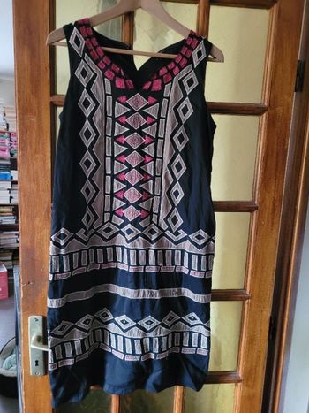 Robe un jour ailleurs 40