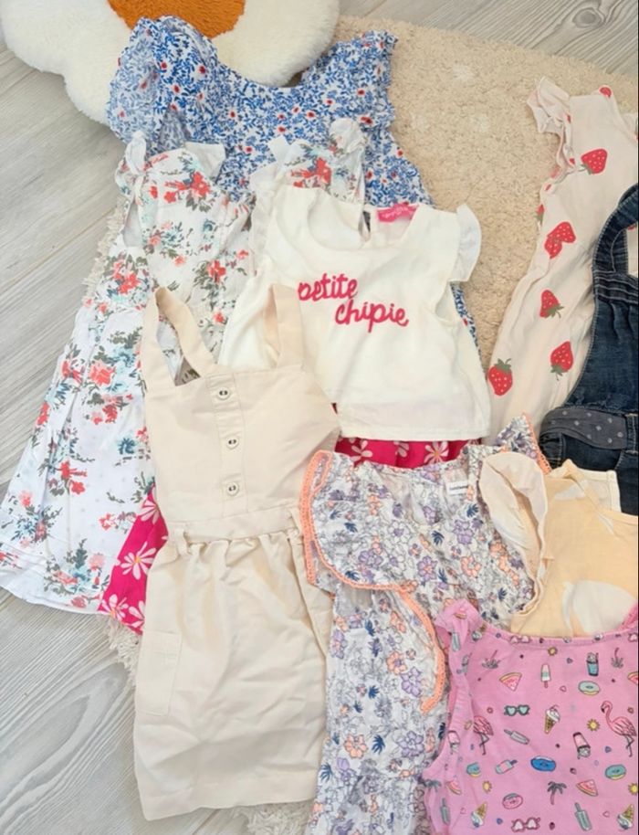 Lot robes été fille 18 mois - photo numéro 2
