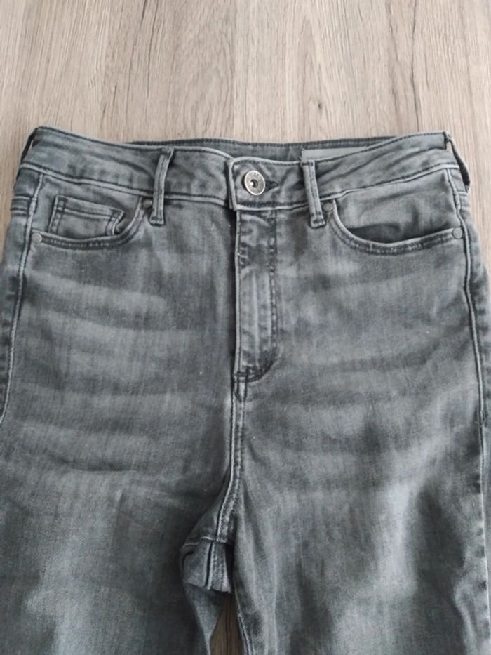 Jean gris xs t 34 - photo numéro 2