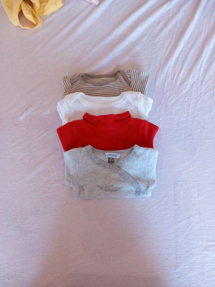 Lot de bodie - photo numéro 6