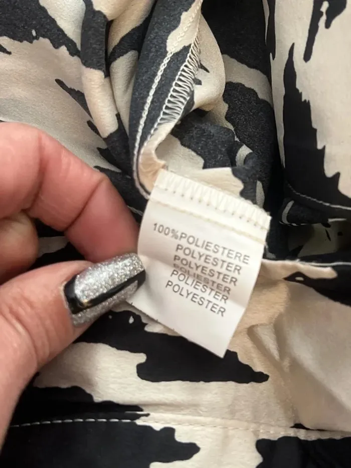 SOLDE Robe cache cœur  taille 4XL - Maëlle- Neuf - photo numéro 8