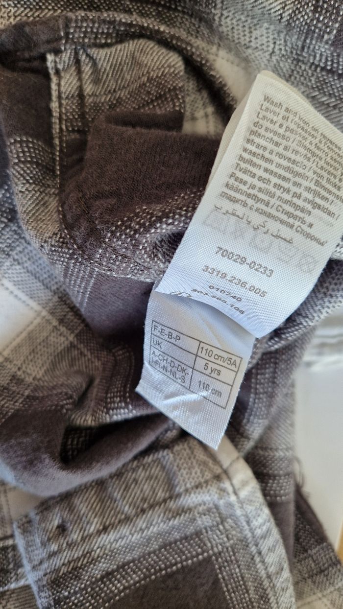 Chemise Vertbaudet / 5 ans - photo numéro 5