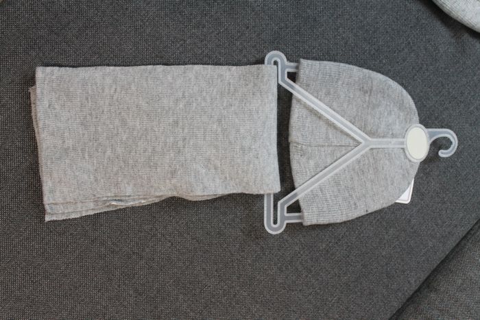 ensemble les minions bonnet gants écharpe gris 52 - photo numéro 2