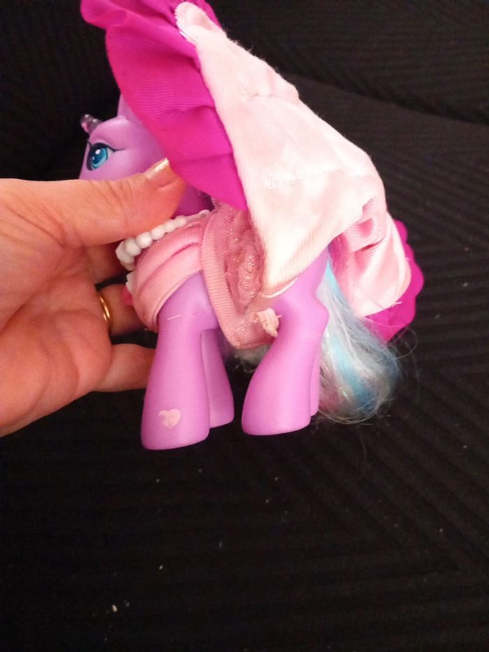 My little pony G3 2006 Lily Lightly - photo numéro 7