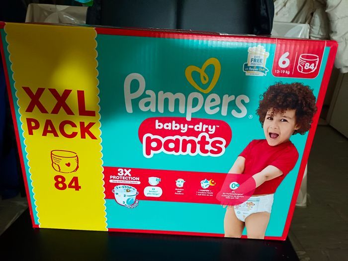 Couches Pampers Baby-Dry pants taille 6 - photo numéro 2