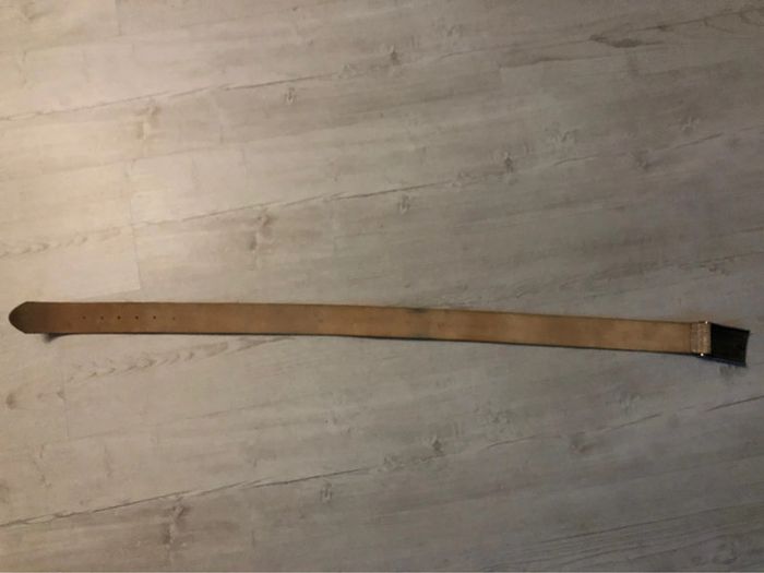 Ceinture épaisse « Saddler » en cuir craquelée blanc T85 portée 1 fois - photo numéro 6