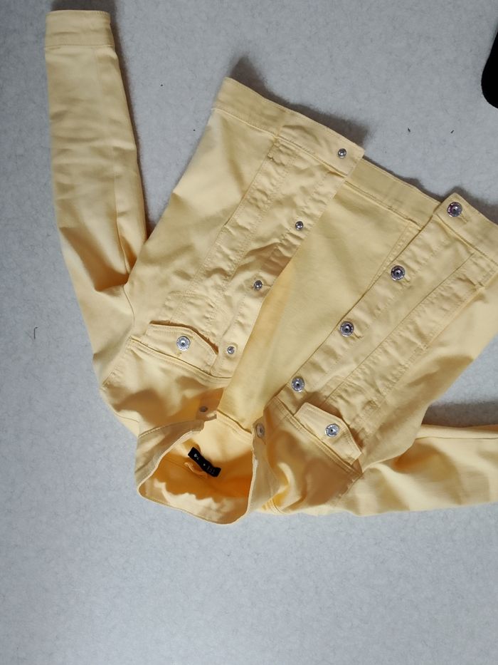 Veste 7/8 ans - photo numéro 2