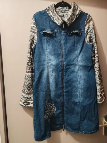 🧥 Veste mi-saison en jean & motifs ethniques – Style bohème chic – Taille M/L