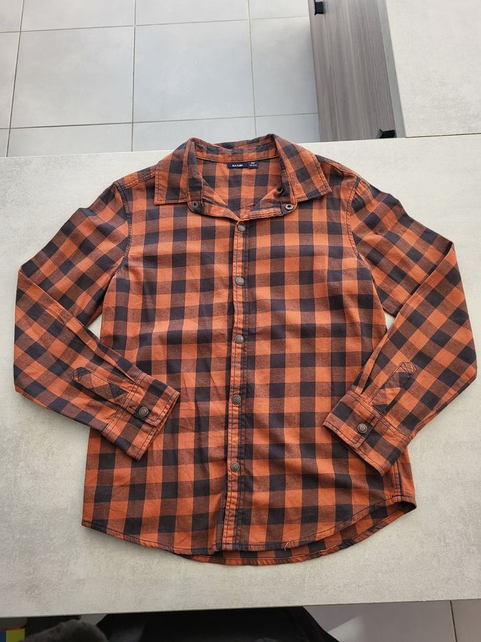 Chemise à carreaux