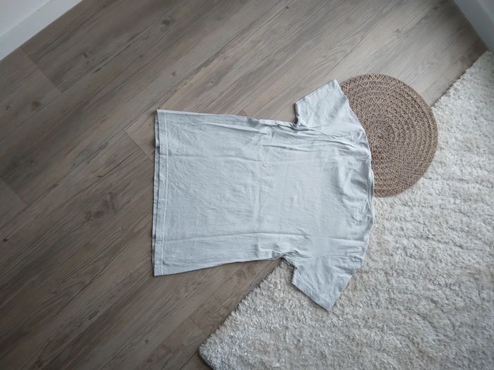 🌸Tee-shirt blanc S avec imprimé de voiture a 1€🌸 - photo numéro 6