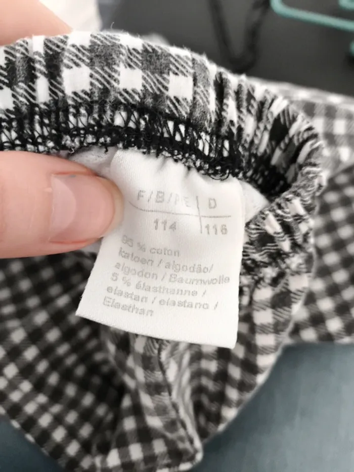 Pantalon 6 ans - photo numéro 4