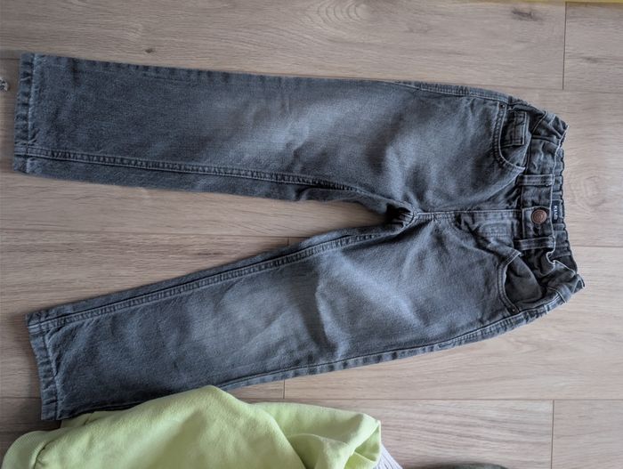 Lot vêtements 5 ans - photo numéro 9