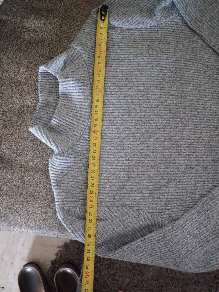 Robe pull femme xs grise kiabi très bon état - photo numéro 3