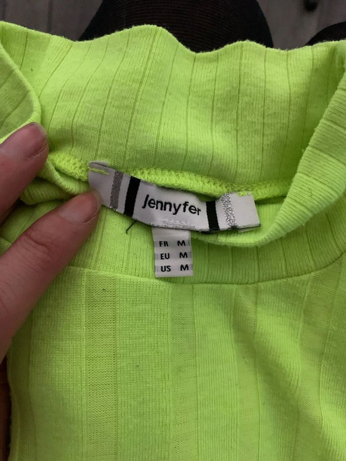 Haut vert fluo - photo numéro 3