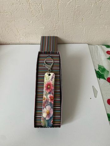 Porte clé avec sa boîte