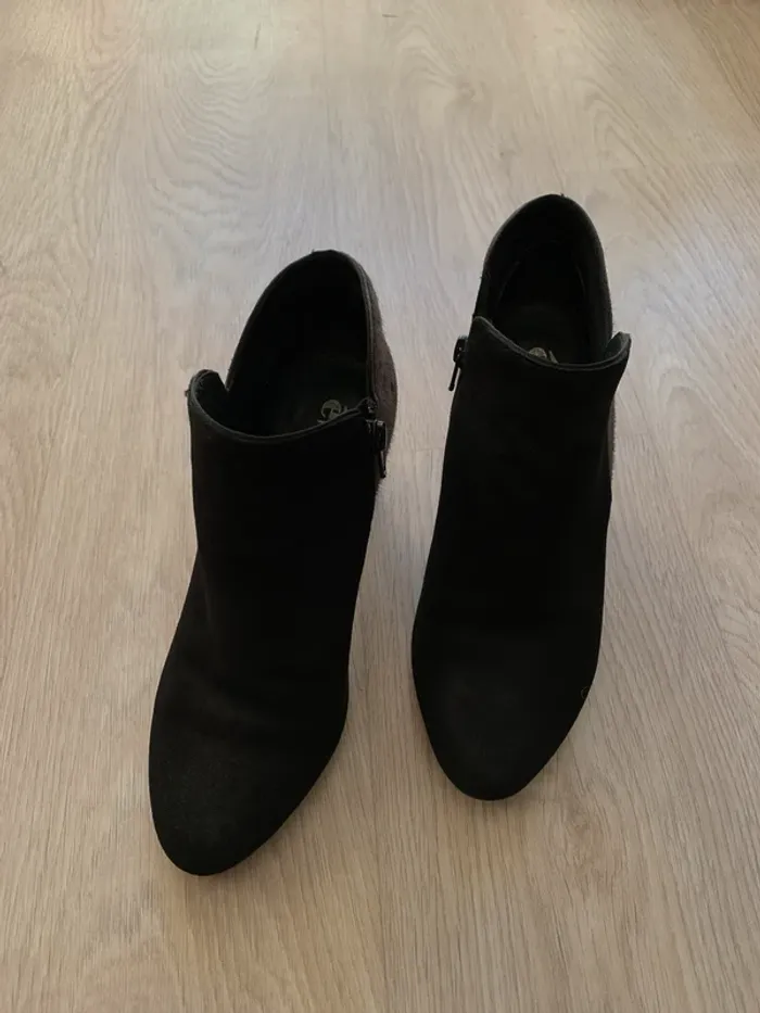Bottines noires et à pois - photo numéro 2