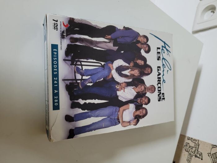Coffret DVD Hélène et les garçons