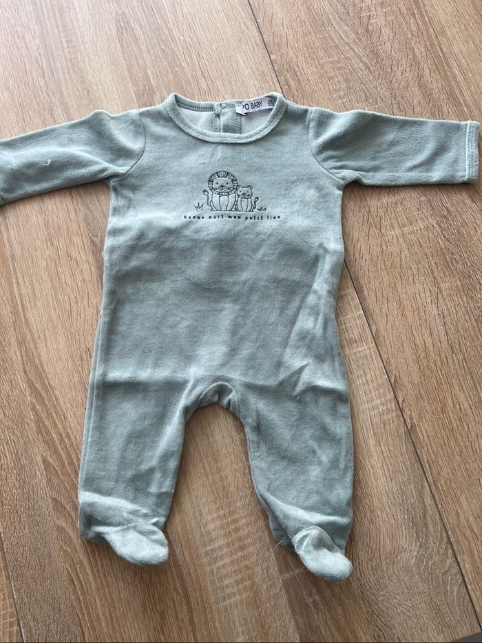 Lot de 5 pyjamas hiver taille 3 mois - photo numéro 4