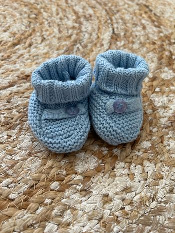 Chaussons nouveau né bleu