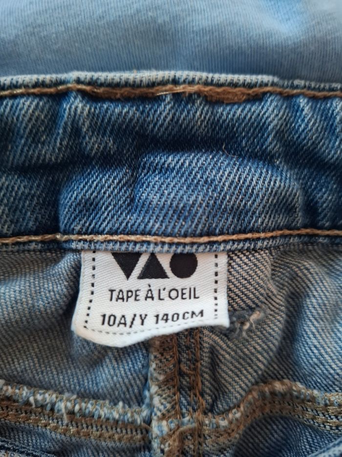 Short en jean + 3 tee-shirts - photo numéro 5