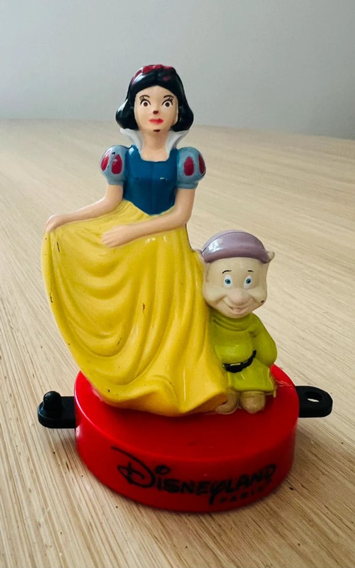 Lot figurines tampon vintage Disneyland Paris - photo numéro 4