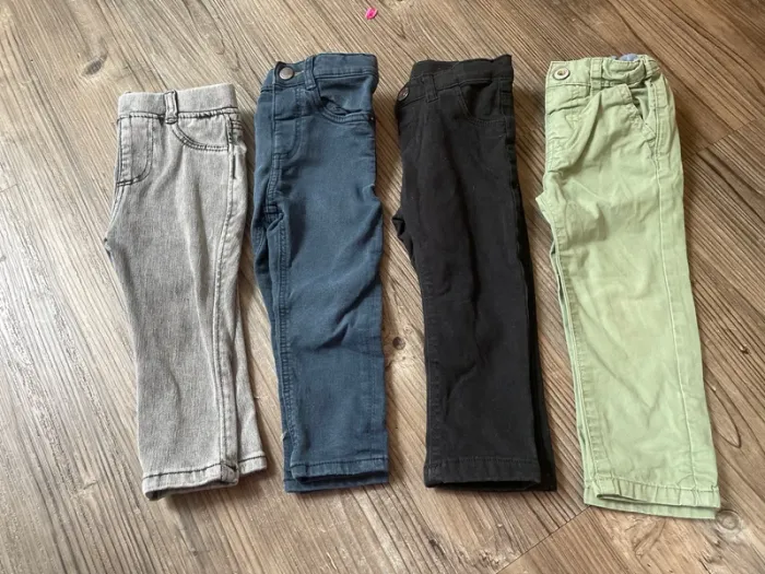 Lot pantalons