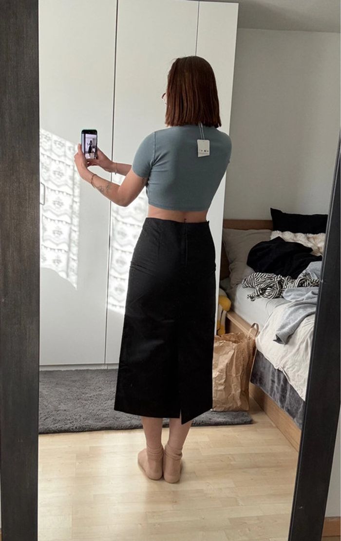 Jupe droite Zara neuf avec étiquette - photo numéro 2