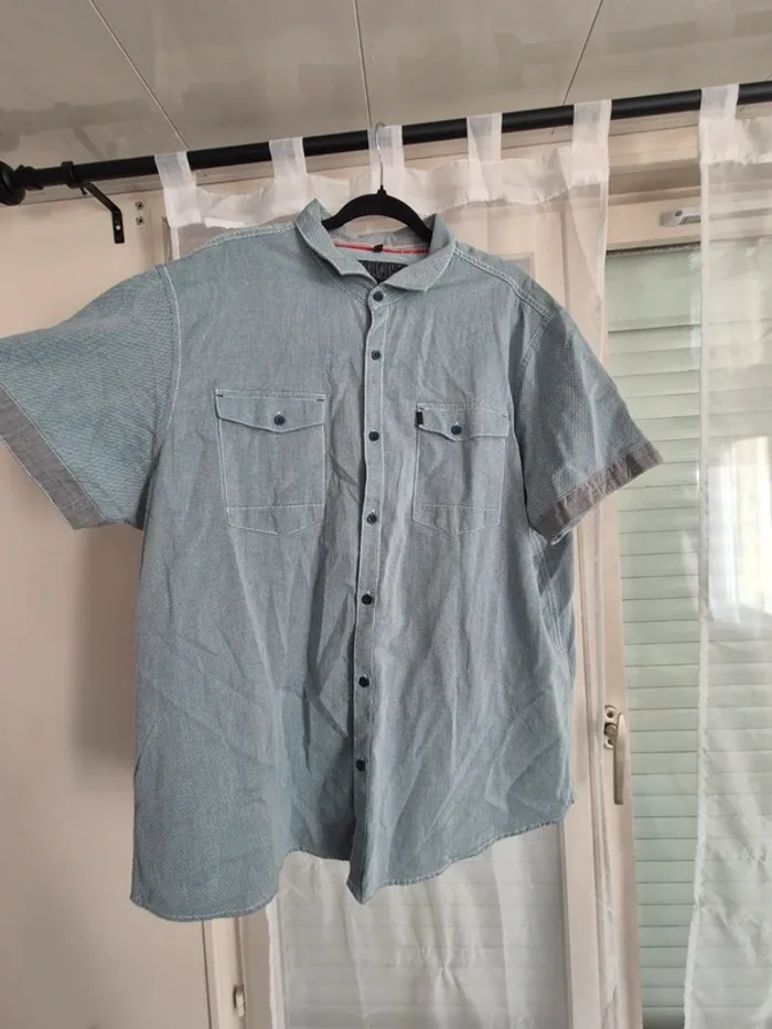 Chemise à manche courte