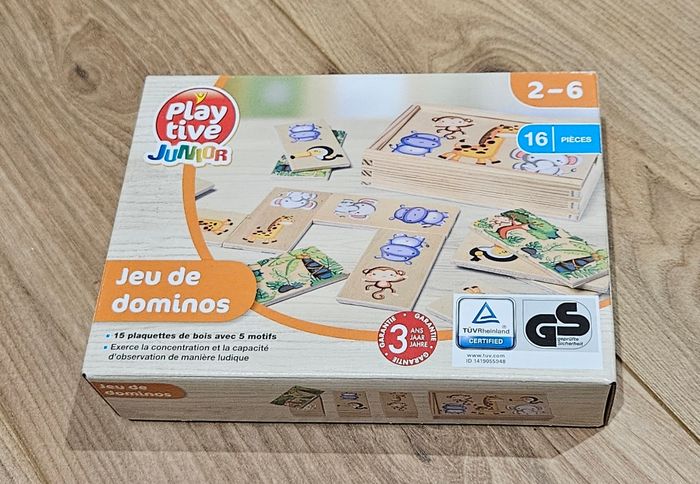 Jeu de dominos neuf