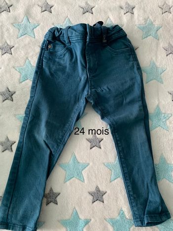 Jeans okaidi 24 mois