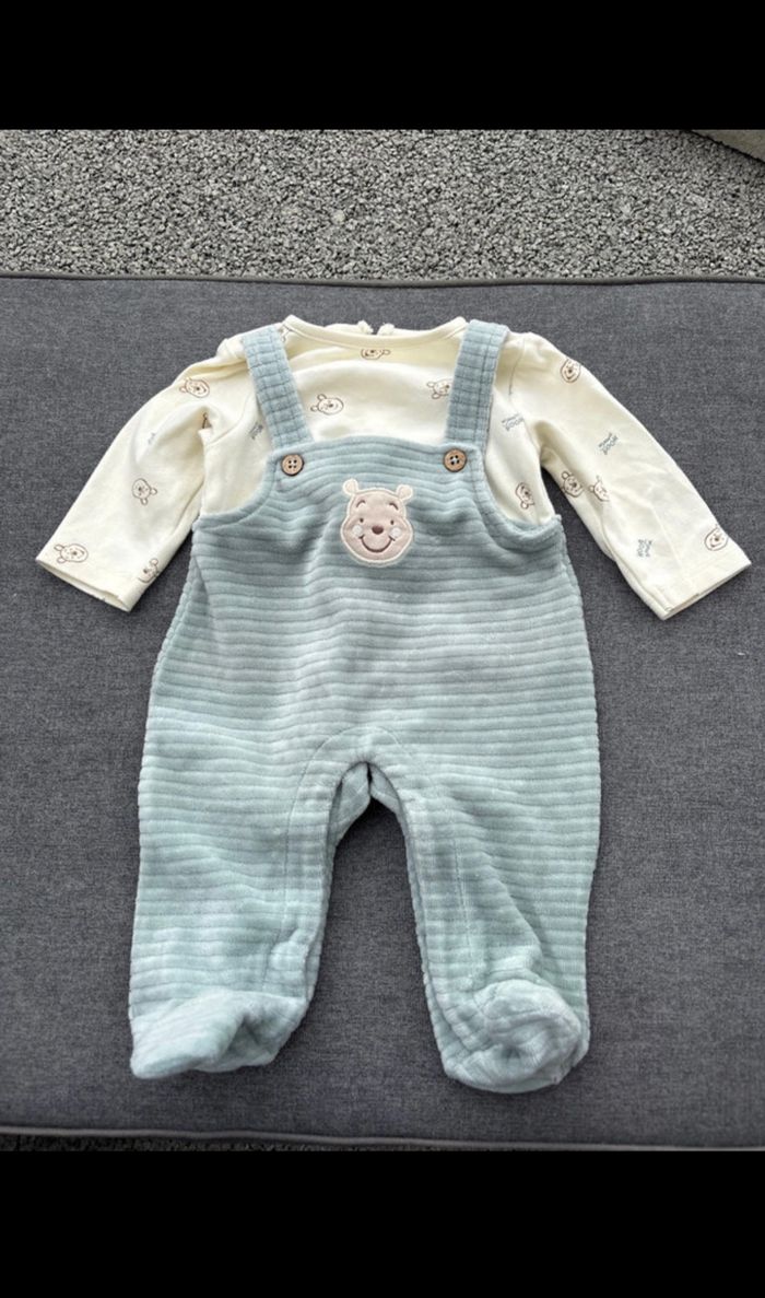 Vêtement Winnie l’ourson bébé