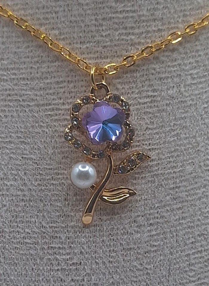 Collier fleur avec sa perle - photo numéro 2
