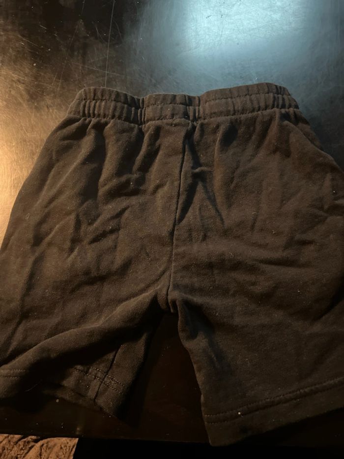 Short - photo numéro 3