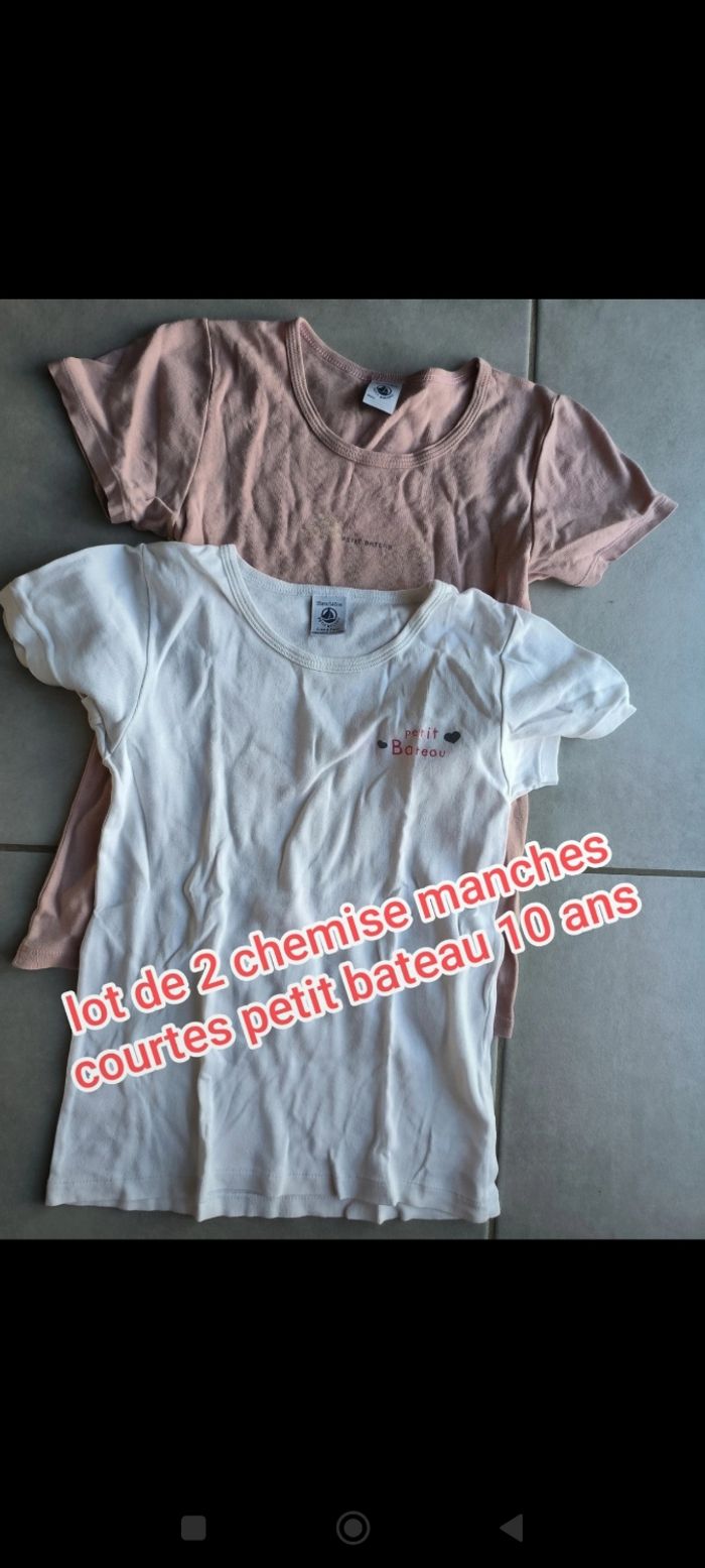 Vend maillot de corps fille manches courtes 10 ans