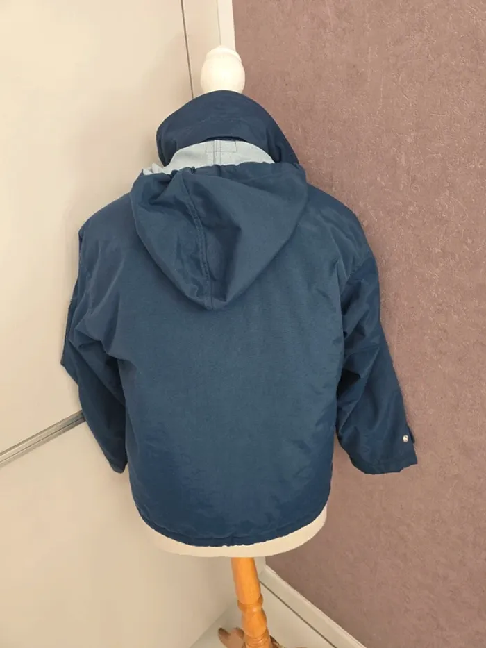 Blouson 10 ans très bon état - photo numéro 2