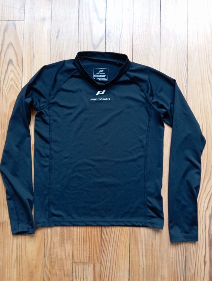 T-shirt sport manches longues